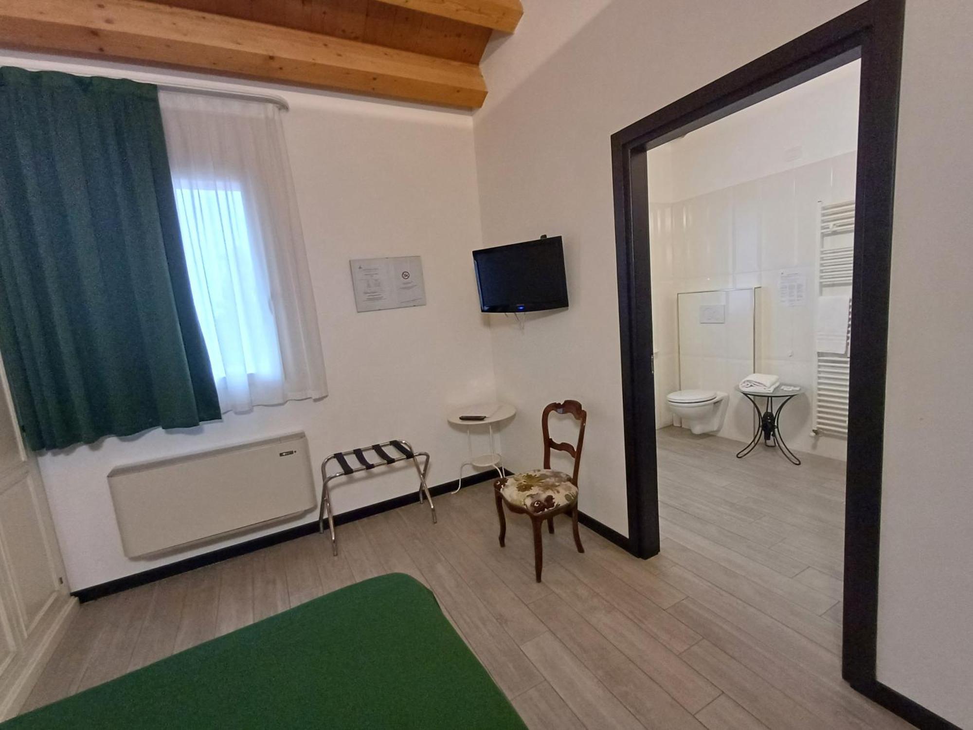 Arneroni Villa Codogne Luaran gambar